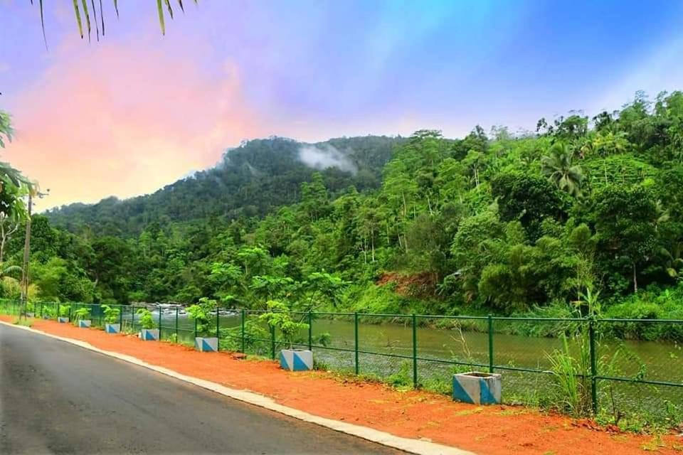 דניאיאה Sinharaja Forest Gate מראה חיצוני תמונה